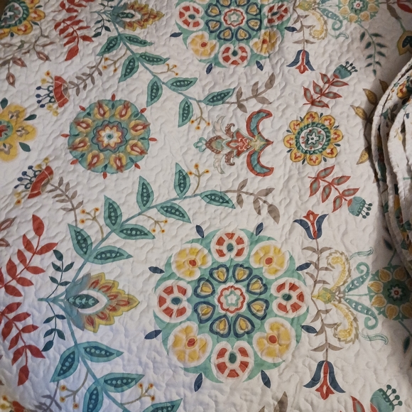 💐🌹Marcielo Quilted Romantic Green 🛌  🌸🏵3 Piece Set,A Fabulous👌Gift Item.🎁 - Picture 6 of 16